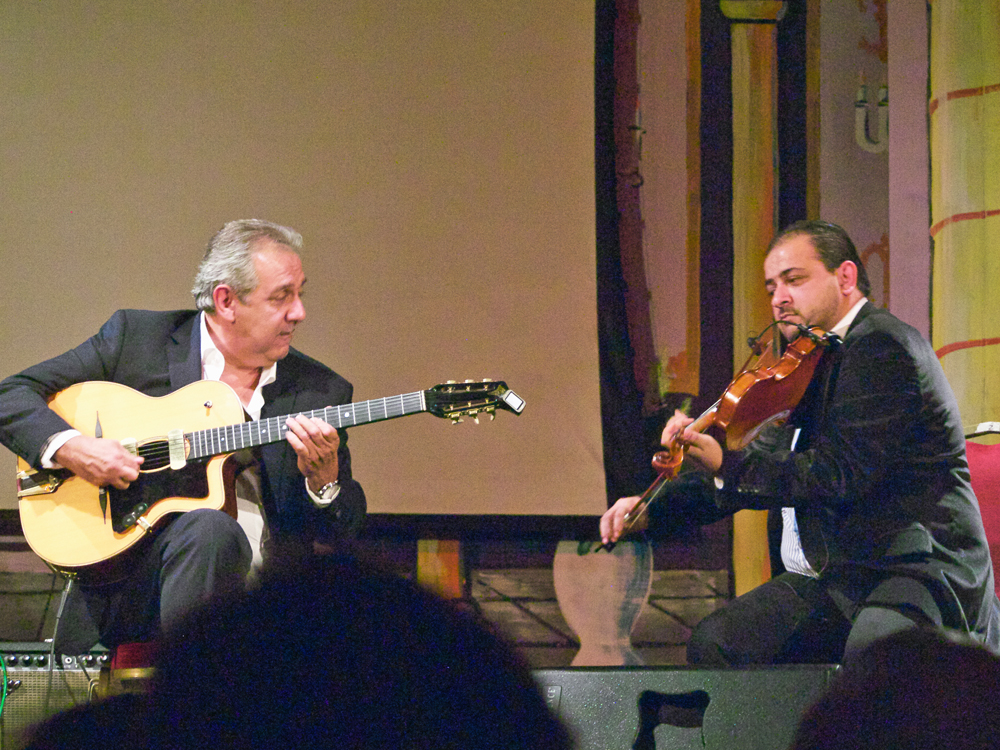 Romane guitarist, Rudolf Bado manouche