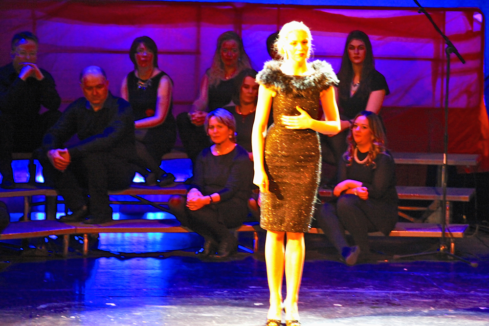 Eavan Hennessey Donegal, Donegal singers